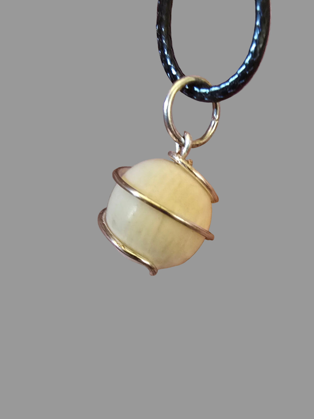 Ancient Fossil Mammoth lvory Bead Necklace
